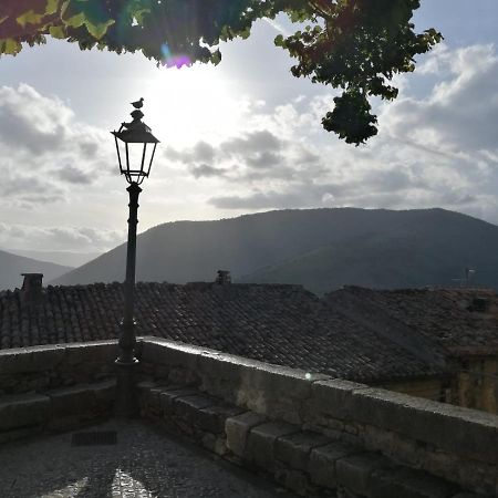 Valle Fiorita Castro dei Volsci エクステリア 写真