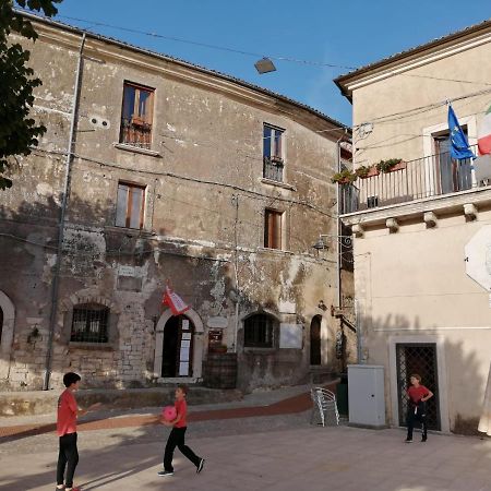 Valle Fiorita Castro dei Volsci エクステリア 写真
