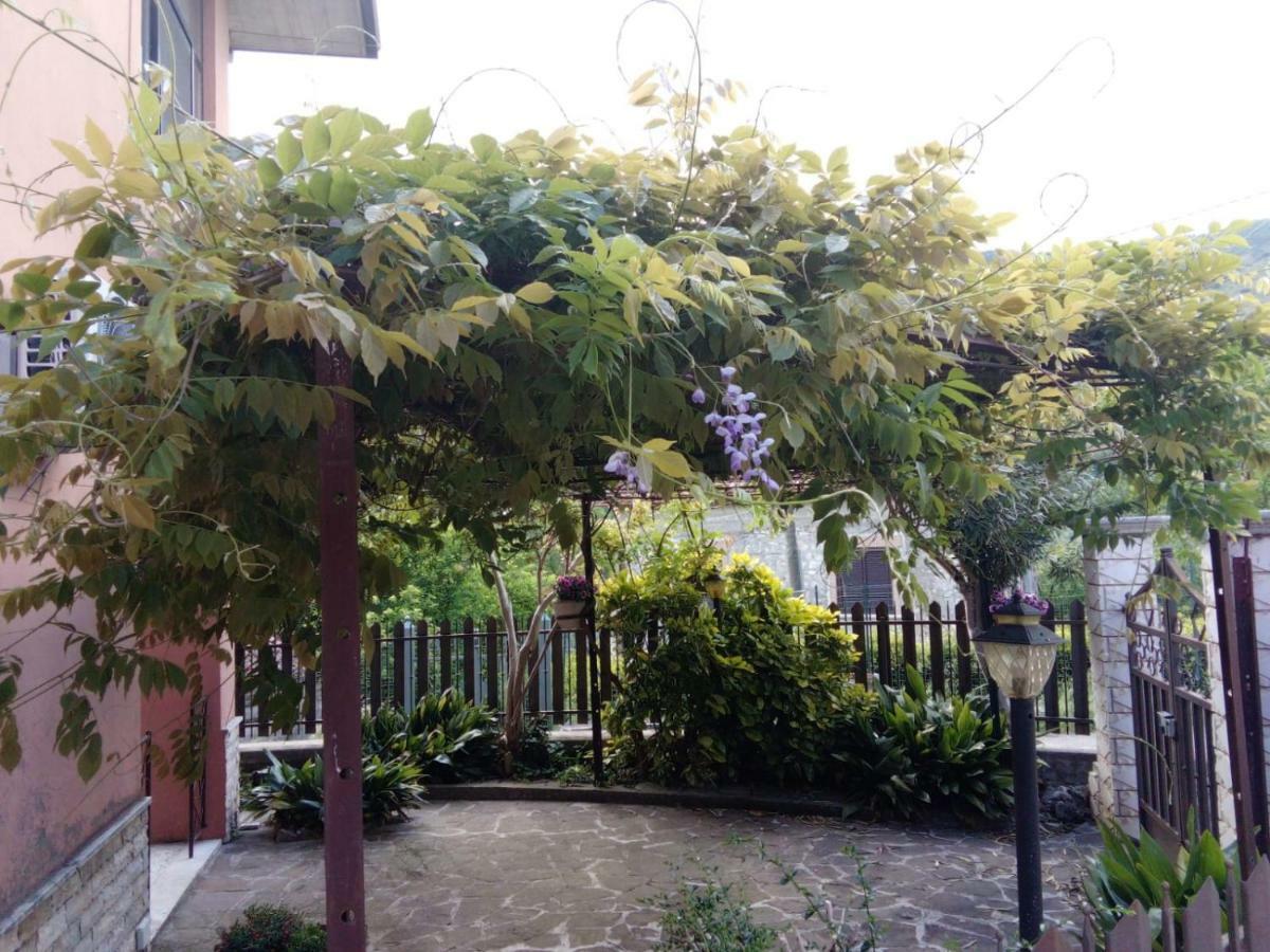 Valle Fiorita Castro dei Volsci エクステリア 写真