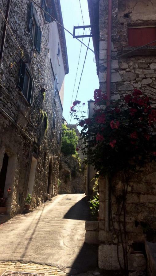 Valle Fiorita Castro dei Volsci エクステリア 写真