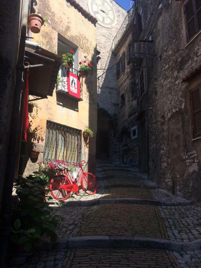 Valle Fiorita Castro dei Volsci エクステリア 写真